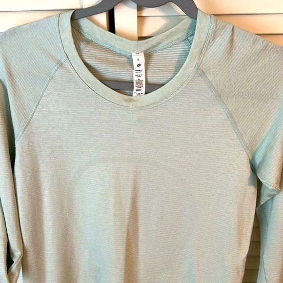 Lululemon Swiftly Tech Long Sleeve Shirt 
Distorted Static Delicate Mint sz 6 - Picture 7 of 16